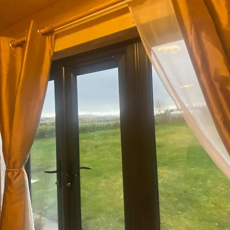 Country Cabin Mullagh  Extérieur photo